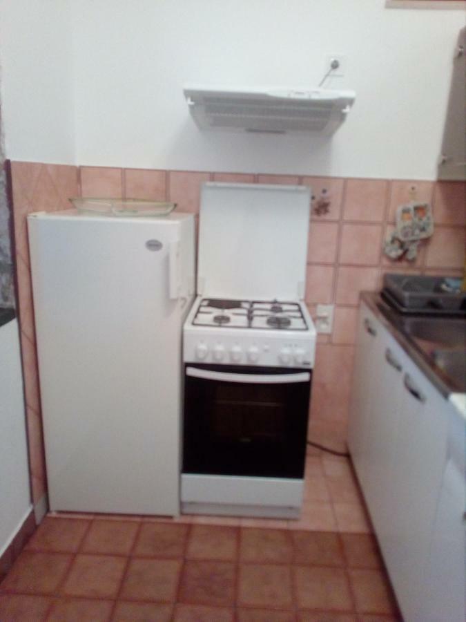 Apartment Trsina Rakalj Buitenkant foto